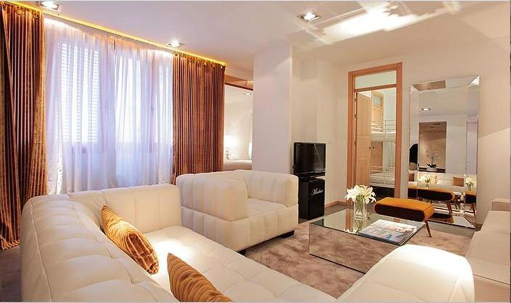 Madrid Central Gran Via Suites Room photo